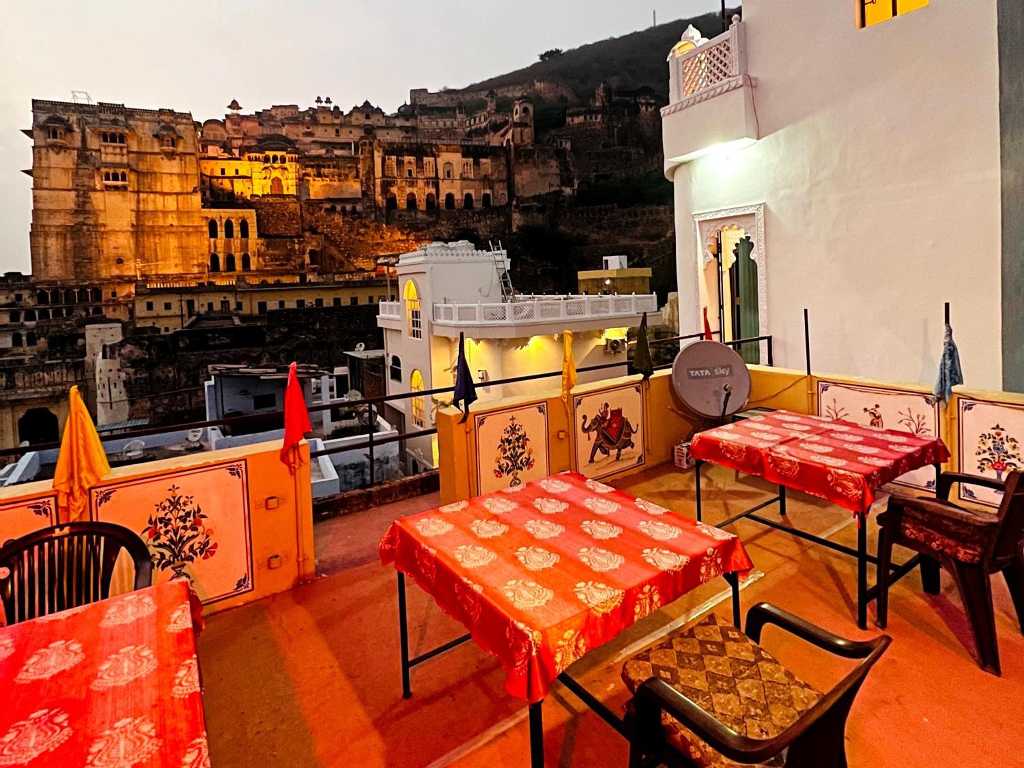 The Palace View Homestay & Restaurant Bundi Luaran gambar